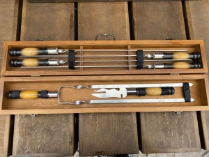 Купить Подарунковий Набір шампурів ШашлиКейс ручної роботи Світлий кейс  Фото 