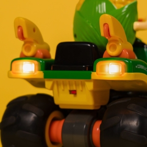 Купить Машинка OTAMANKO Запальна Кукурудза Зелений/жовтий  Фото 3