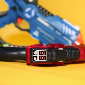 Купить Набір лазерної зброї OTAMANKO Лазерні бої 2 лазерних пістолета і проектор  Фото 6