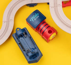 Купить Ігровий набір OTAMANKO ХОРОБРИЙ ПАРОВОЗИК трюкова залізна дорога  Фото 2